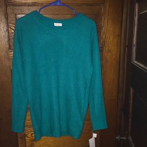 Mariah sweater size small.